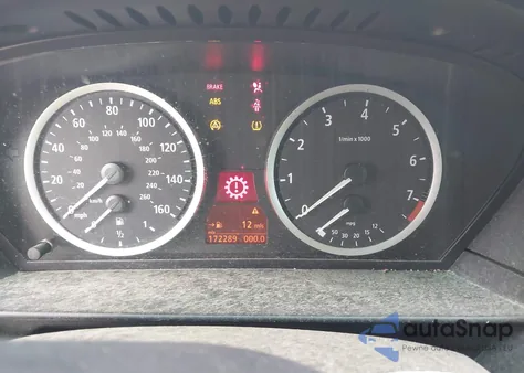 2006 BMW 530I z USA, uszkodzony, nr VIN WBANE73526CM33895